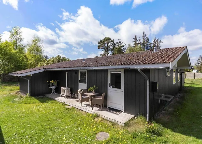 Casa vacanze 8003-knebel-skodshovedgard-41 *